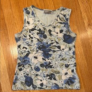 Croft & Barrow Stretch Blue and White Floral Tank Top S